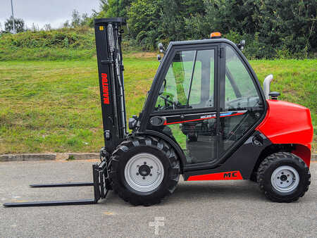 Wózek terenowy 2024  Manitou MC 25-4 (2)