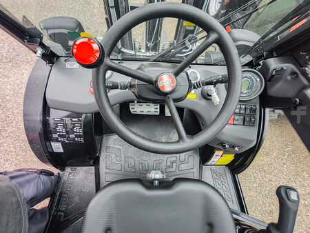 Wózek terenowy 2024  Manitou MC 25-4 (5)
