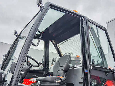 Wózek terenowy 2024  Manitou MC 25-4 (6)