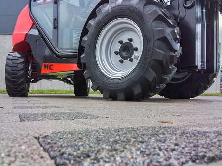 Wózek terenowy 2024  Manitou MC 25-4 (10)