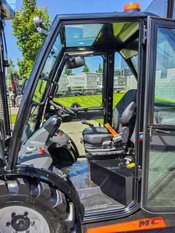 Terepjáró targonca 2024  Manitou MC 30-4 (7)