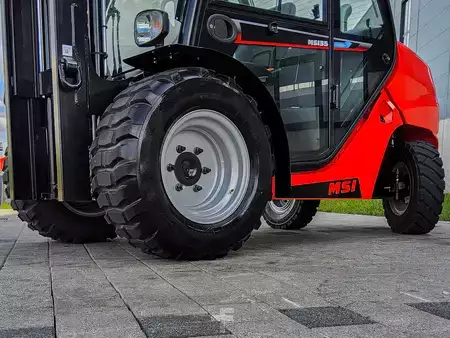 Ruwterreinheftrucks 2024  Manitou MSI 35D ST5 S1 (10)