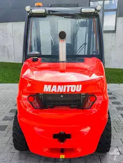 Ruwterreinheftrucks 2024  Manitou MSI 35D ST5 S1 (2)