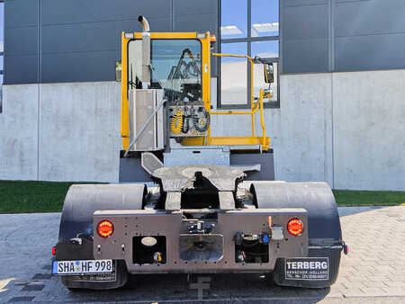Tow Tugs 2015  Terberg YT 222 (4)