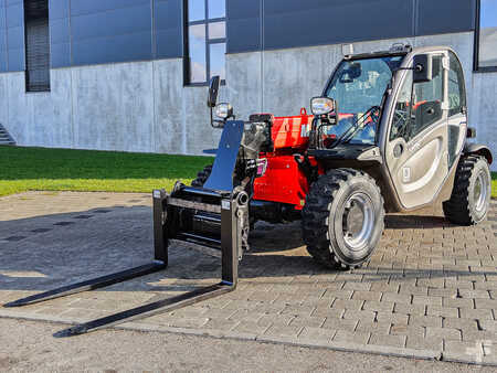 Telescopic forklift rigid 2011  Manitou MT 625 (1)