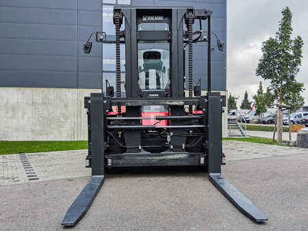 Carrelli elevatori diesel 2023  Kalmar DCG 250-12 (2)