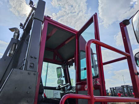 Rebocador 2024  Terberg YT 220 (7)