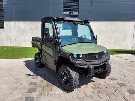 Traktor 2025  John Deere Gator XUV875M (10)