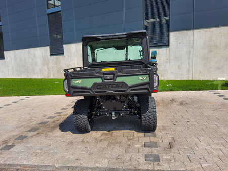 Traktor 2025  John Deere Gator XUV875M (7)