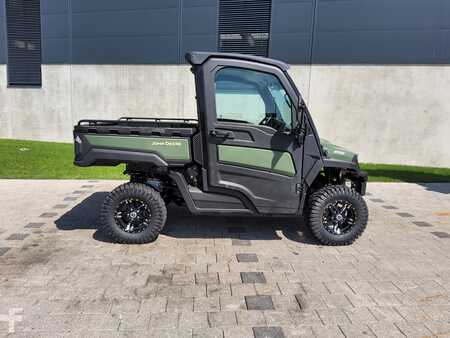 Rebocador 2025  John Deere Gator XUV875M (5)