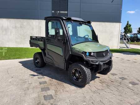 Rebocador 2025  John Deere Gator XUV875M (9)