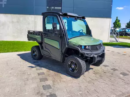 Tractor de arrastre 2025  John Deere Gator XUV875M (5)