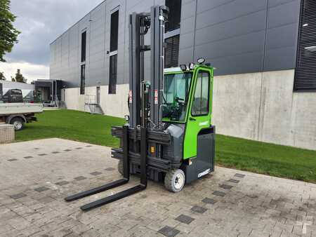 Čtyřcestný vysokozdvižný vozík 2025  Combilift CBE 3000 (1)