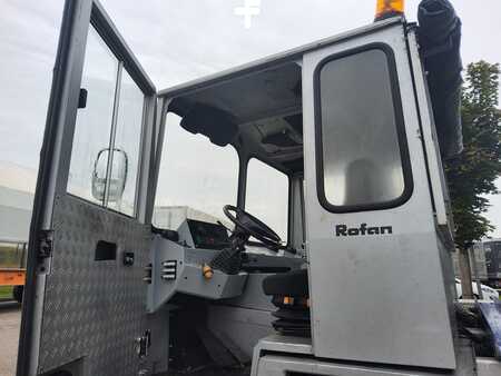 Rebocador 2004  Rofan TPR-10 (6)