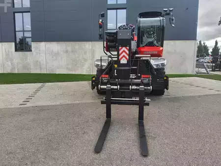 Teleskopstapler-Rotor  Manitou MRT 2660 vision (2)