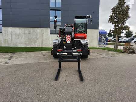 Rotor 2025  Manitou MRT 2660 vision (1)