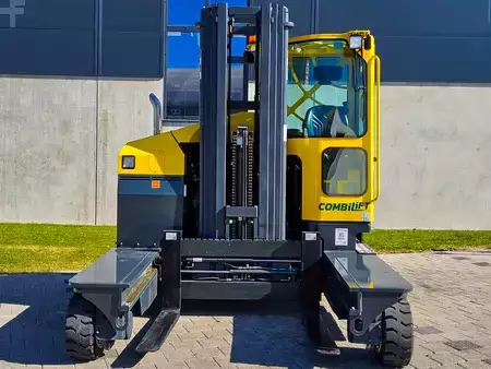4-Tie Trukki 2023  Combilift C 4000 (2)