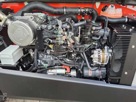 Wózki teleskopowe sztywne 2025  Manitou MT 625 (8)