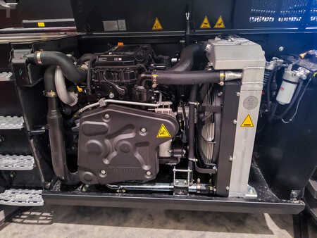 Rotor 2025  Manitou MRT 2570 (8)