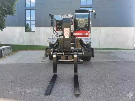 Rotor 2025  Manitou MRT 3060 (3)