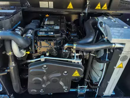 Teleskopstapler-Rotor 2025  Manitou MRT 3060 (4)