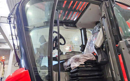 Ładowarka teleskopowa rotacyjna 2025  Manitou MRT 3570 vision ES (6)