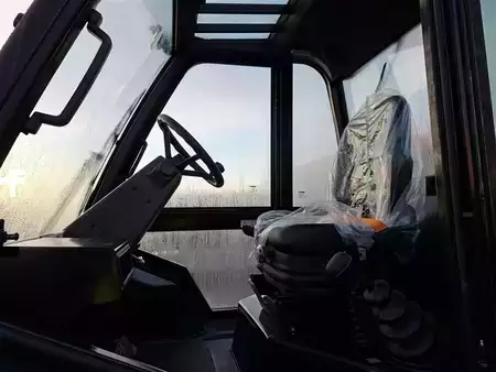 Wózek terenowy 2025  Manitou M 30-4 (6)