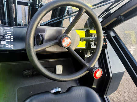 Maastotrukki 2025  Manitou M 30-4 (7)