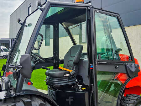 Geländestapler  Manitou MC 30-4 (6)