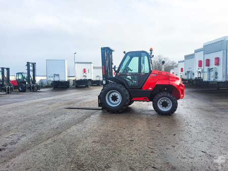 Maastotrukki 2025  Manitou M 30-4 (3)