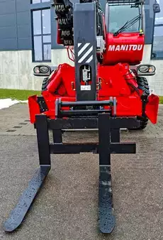 Teleskopstapler-Rotor 2021  Manitou MRT 3255 (1)