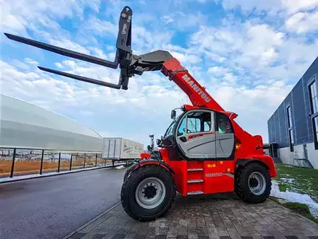 Manipulador fijo 2026  Manitou MHT 10135 (3)