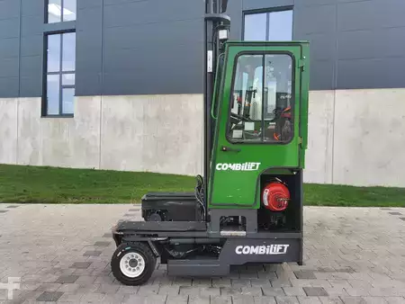 Carretilla de 4 vías 2018  Combilift C 4500 (2)