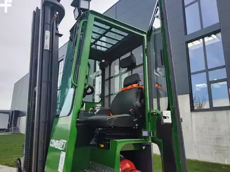 Carretilla de 4 vías 2018  Combilift C 4500 (5)