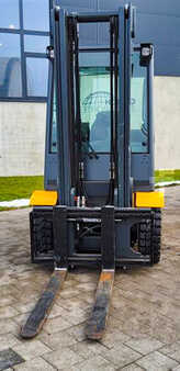 Dieseltrukki 2013  Jungheinrich DFG 435S (1)