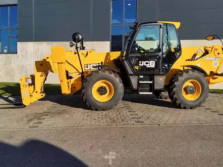 Manipulador fijo 2026  JCB 540-200 (3)