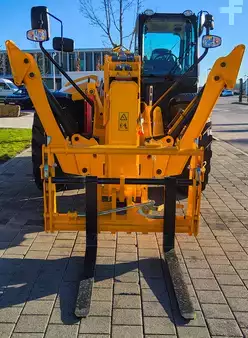 Telescopic forklift rigid 2026  JCB 540-200 (1)