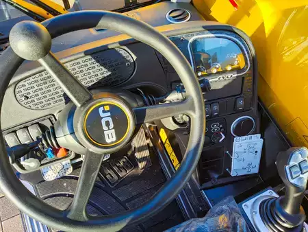 Telescopic forklift rigid 2026  JCB 540-200 (7)