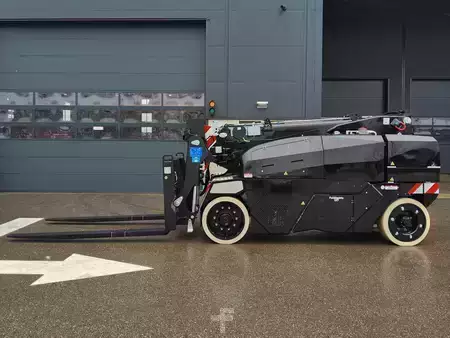 Elektro čtyřkolový VZV 2026  JMG MC 100.08 (3)