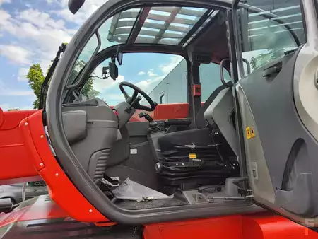 Rotor 2018  Manitou MRT 2470 (6)