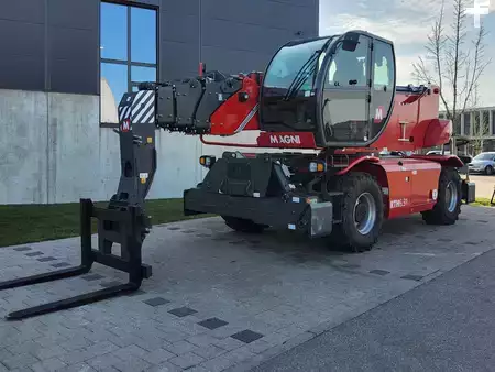 Teleskopstapler-Rotor 2026  Magni RTH 6.31 (1)