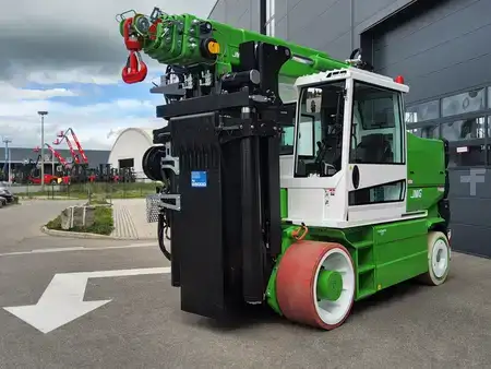 Elektryczne 4-kołowe 2026  JMG MC 250.09FL (1)