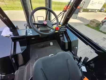 Wózek terenowy 2025  Manitou M 30-4 (7)
