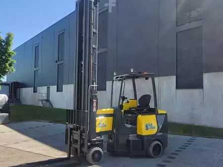 Eléctrico - 4 rodas 2025  Combilift Aisle-Master 20 WHE (1)