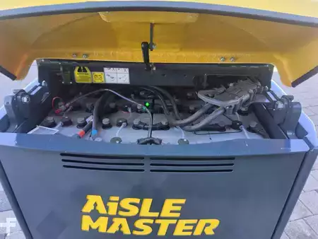 Eléctrico - 4 rodas 2025  Combilift Aisle-Master 20 WHE (8)