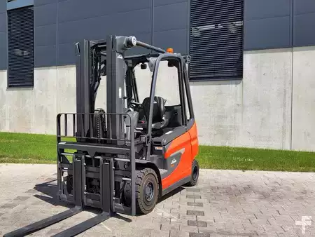Elektro 4 Rad 2023  Linde E 30 (1)