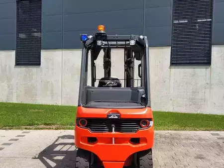 Elektro 4 Rad 2023  Linde E 30 (4)