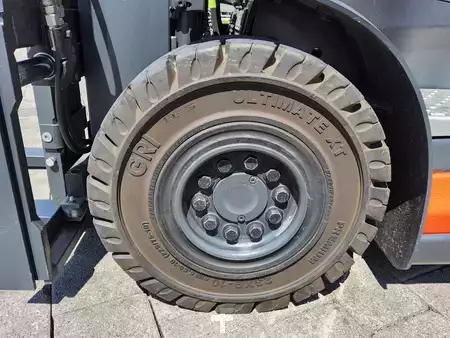 Elektro 4 Rad 2023  Linde E 30 (9)