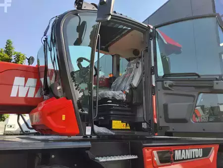 Ładowarki teleskopowe obrotowe 2026  Manitou MRT 3060 (6)