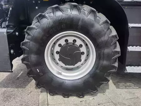 Rotor 2026  Manitou MRT 3060 (7)